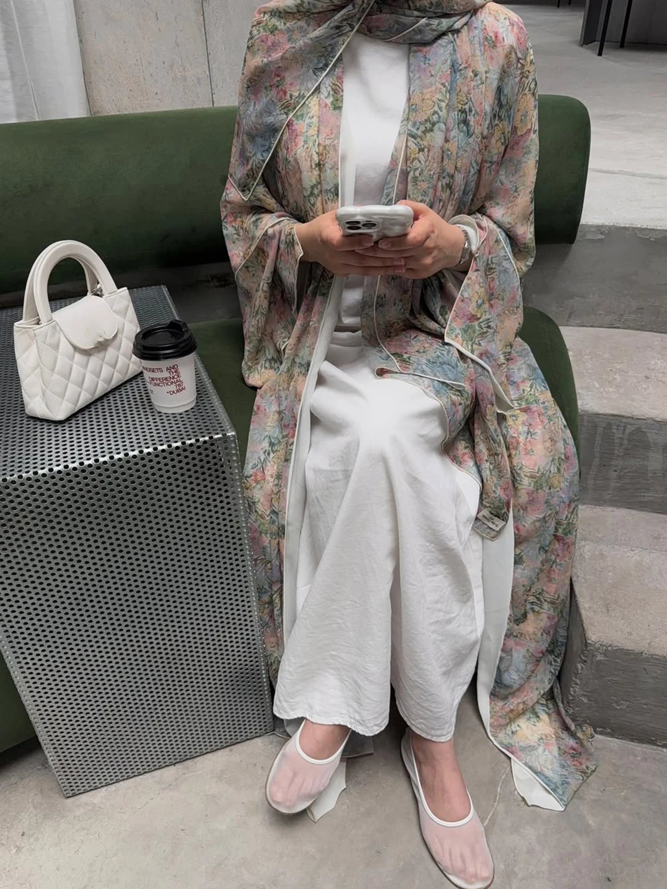 Cárdigan tradicional árabe elegante de Oriente Medio, bata Abaya con estampado Floral de manga larga y pañuelo para la cabeza